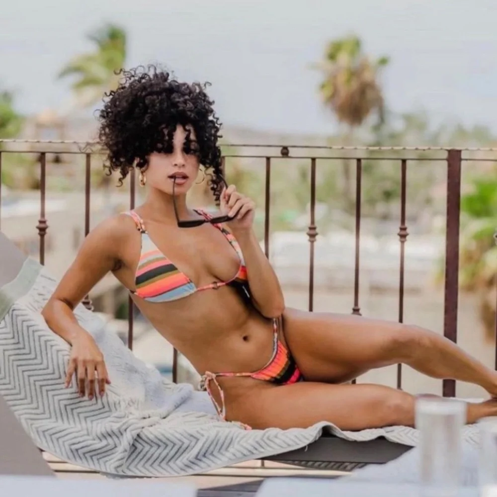 MAAJI Neon Set - Brenda String Bikini Top & Splashy Cheeky Thong Bottoms - M